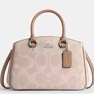NWT Coach Savannah Small Carryall Satchel Bag CAL53 Signature Canvas
Sand/Taupe